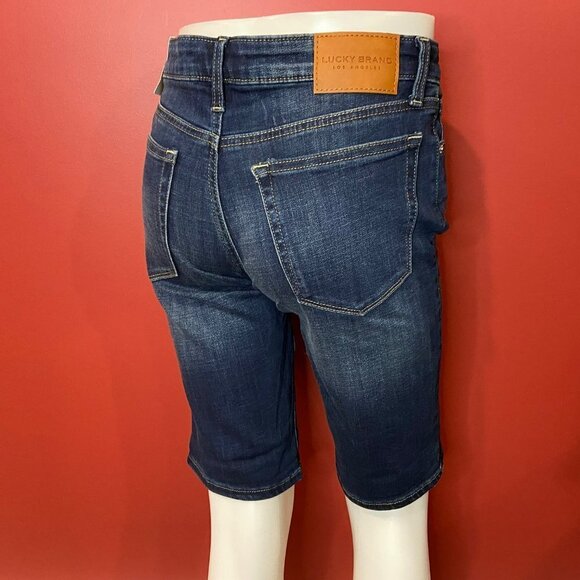 Lucky Brand Women's Blue Denim Bermuda Shorts - Size 2/26 - NWT - Picture 4 of 5